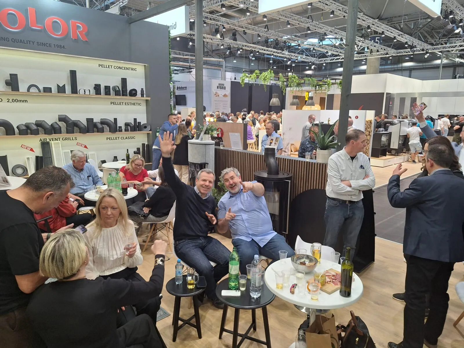 Ember Kamin at the World of Fireplaces 2025 trade fair, Leipzig - Ember Kamin 