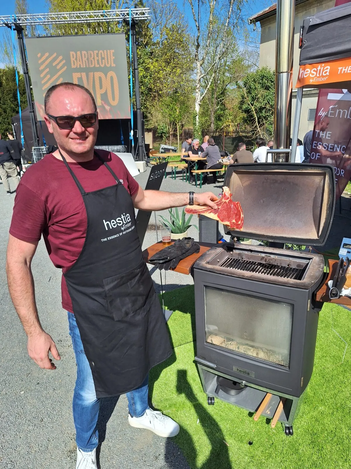 Hestia by Ember at the BBQ Expo Paris 2025 - Ember Kamin 